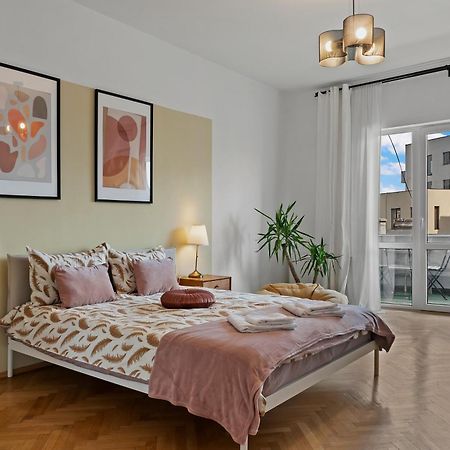 Ultracentral Dreamland Apartment 3 Bdrm Βουκουρέστι Εξωτερικό φωτογραφία